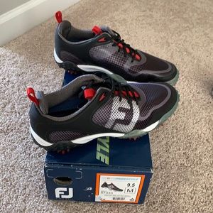 *BRAND NEW* FOOTJOY MEN’S - Golf Shoes - 9.5 M